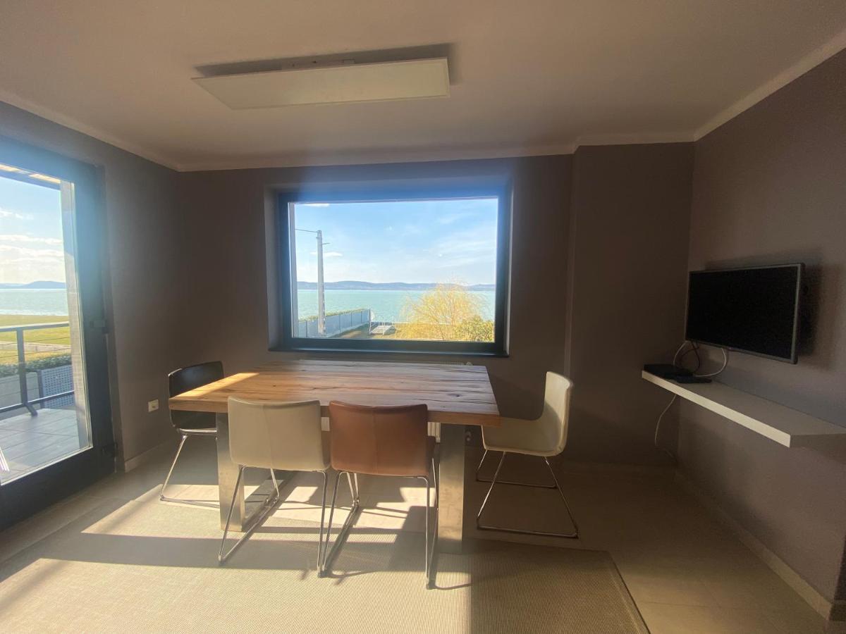 Hullam Apartman Balatonlelle Buitenkant foto