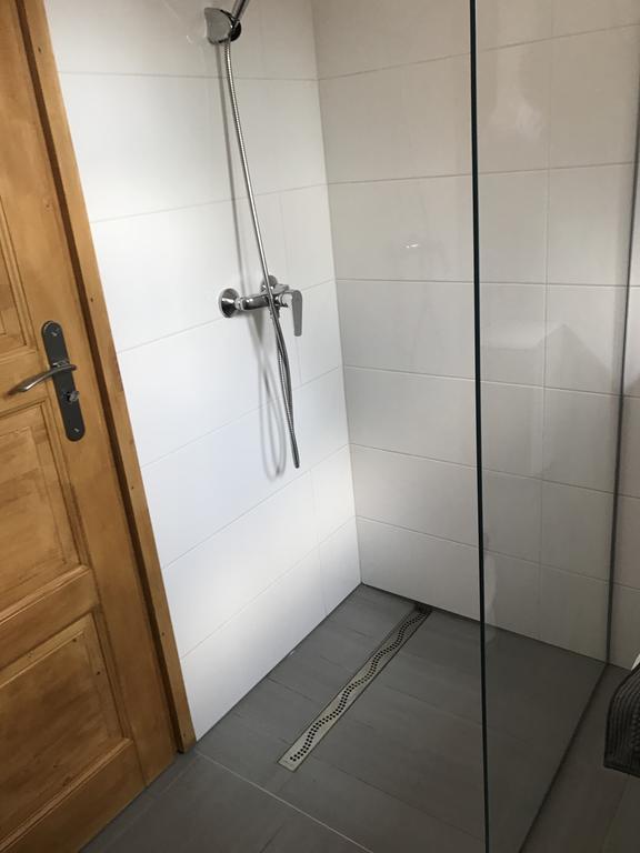 Hullam Apartman Balatonlelle Buitenkant foto