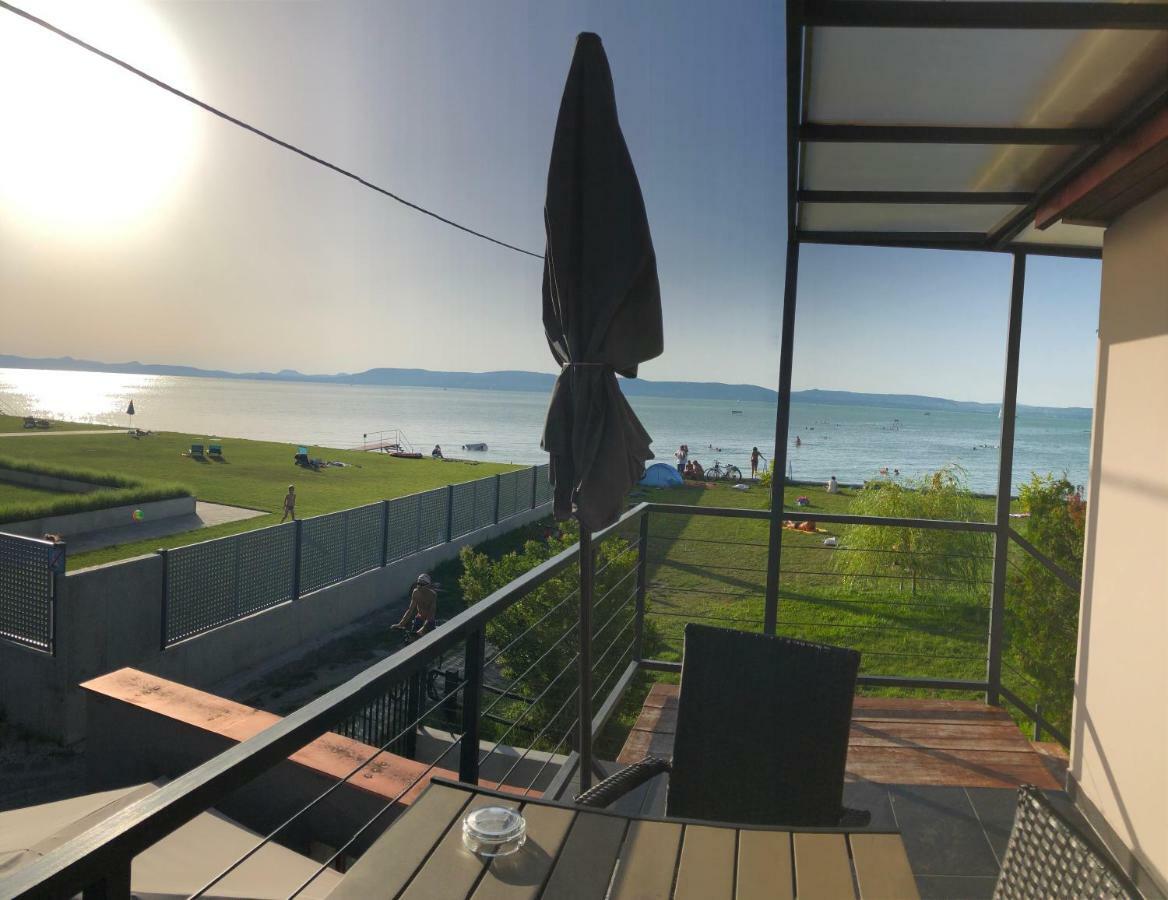 Hullam Apartman Balatonlelle Buitenkant foto