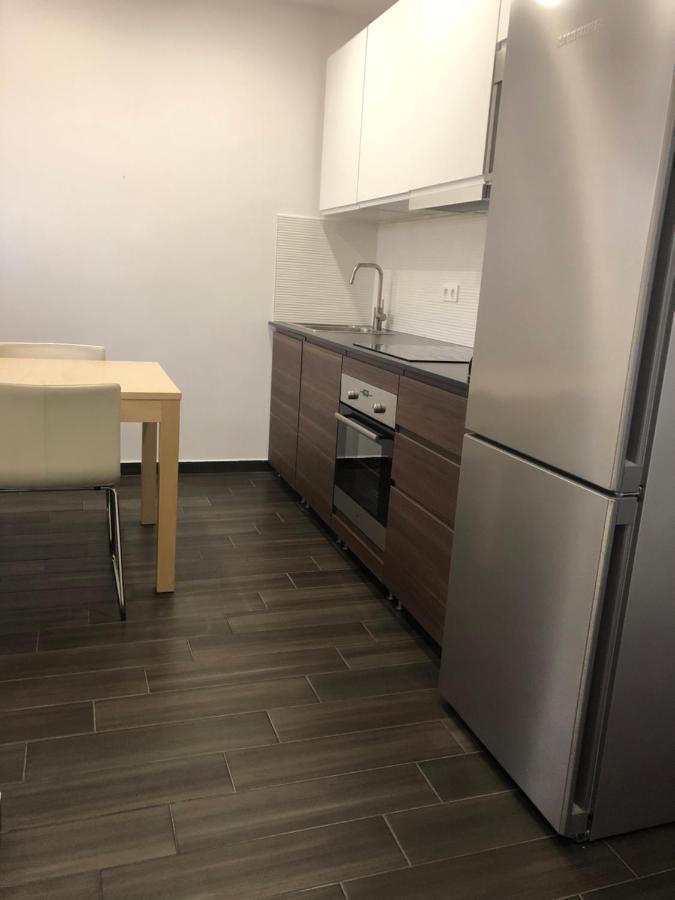 Hullam Apartman Balatonlelle Buitenkant foto